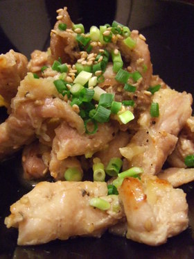 鶏せせりの塩だれ焼き